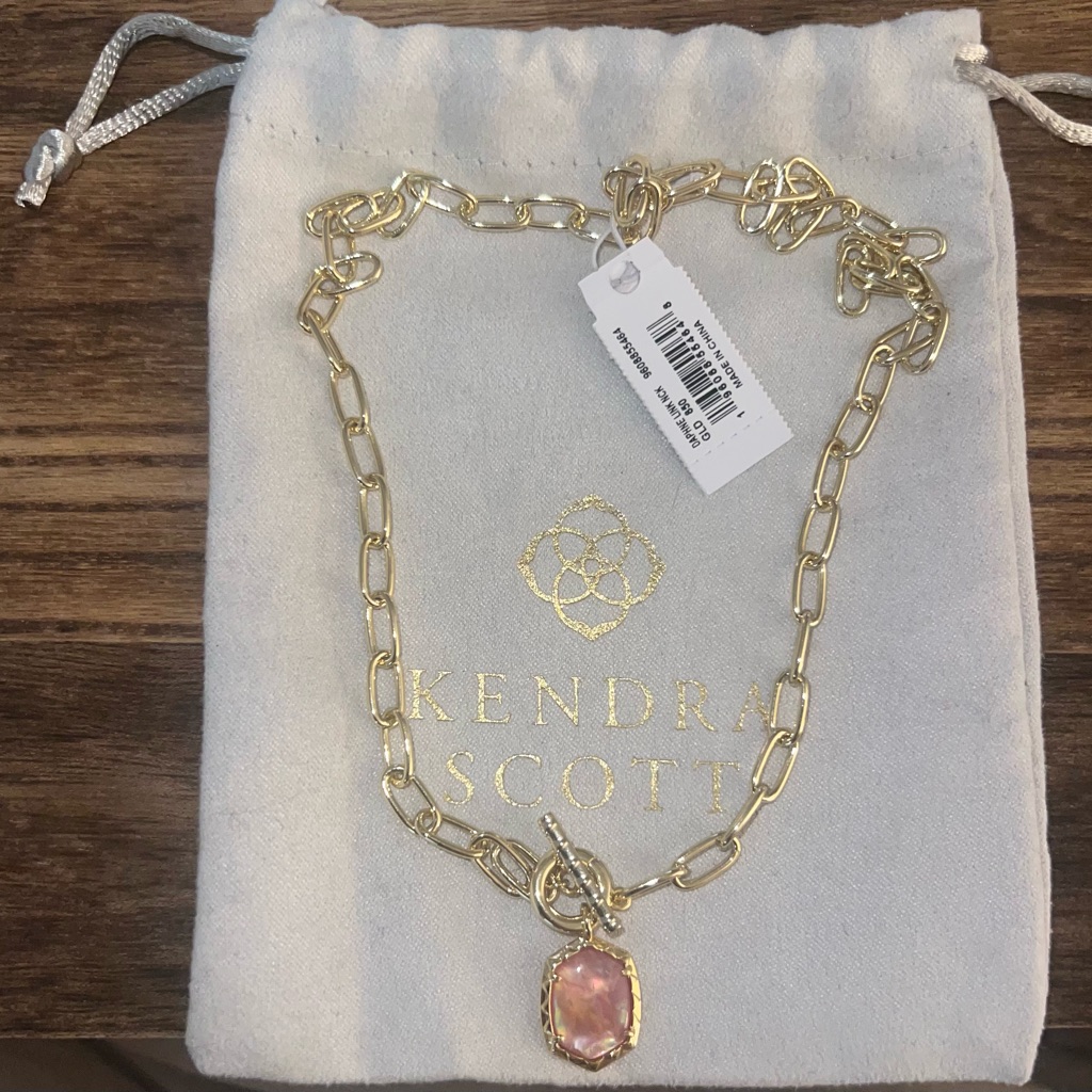 Brand New Matching Kendra Scott Set